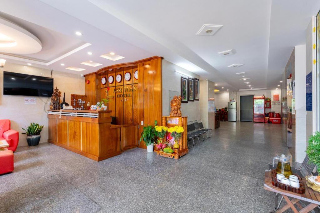 Anh Tuan Hotel Vung Tau Exteriör bild